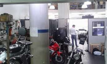 Imagem 3: Loja para aluguel ou venda possui 300 m2, com escritório e mezanino em Santa Cecília!