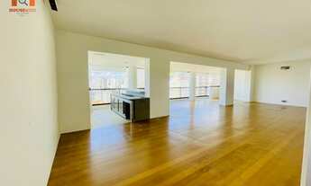 Imagem 6: Apartamento alto com VISTA EXCEPCIONAL em rua calma e arborizada. Reformado, ensolarado, ó