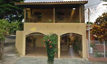 Imagem: Sobrado Padrão para Venda em Alvinópolis