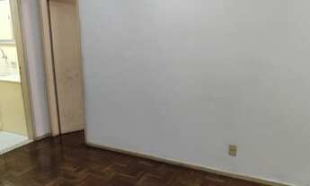 Imagem 4: Sala e quarto com garagem