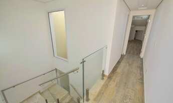 Imagem 5: Sobrado para venda com 198 metros quadrados com 4 quartos sendo todos com suítes