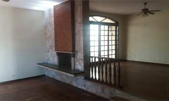 Imagem: São Paulo - Casa Padrão - TREMEMBÉ