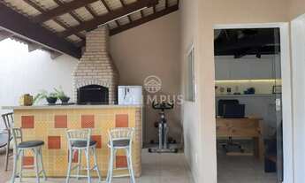 Imagem 3: Belo sobrado de 250m² localizado em condomínio fechado Royal Park, dispõe de