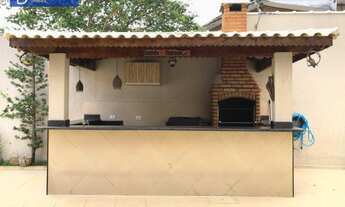 Imagem 4: Casa à venda com piscina por R$ 900.000 - Vila Tupi - Praia Grande/SP