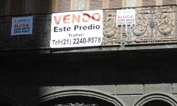 Imagem 3: Centro: Evaristo da Veiga 19 predio comercial de 3 andares c/ instalações