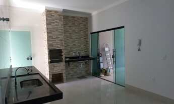 Imagem: Casa Santos Dumont com Churrasqueira e Porcelanato