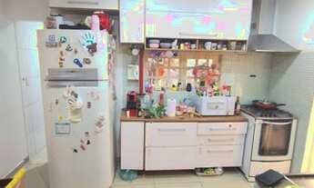 Imagem 2: Casa em Bangu no condomínio Califórnia