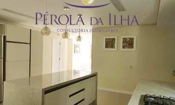 Imagem 7: Casa para venda tem 650 metros quadrados com 5 quartos em Jurerê - Florianópolis - SC