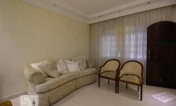 Imagem 3: Casa para Aluguel - Jardim Roberto, 3 Quartos, 260 m2