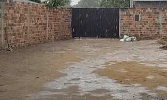 Imagem 4: Apartamento com enorme terreno pra sair do aluguel