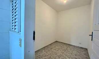 Imagem 7: Casa para venda possui 201 metros quadrados com 4 quartos sendo 1 suíte