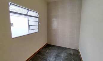 Imagem 7: Aluga Excelente barracão com 2 quartos com terceiro reversível