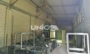 Imagem 2: Galpão em condomínio Industrial