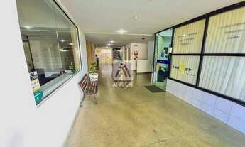 Imagem 3: Sala comercial com 50m² e garagem, no melhor do Caminho das Árvores!