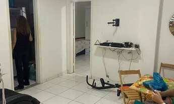 Imagem 2: Apartamento para venda possui 60 metros quadrados com 1 quarto em Copacabana - Rio de Jane