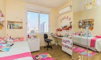 Imagem 2: PORTO ALEGRE - Apartamento Padrão - Petrópolis