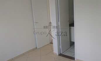 Imagem 7: Apartamento para aluguel possui 76 metros quadrados com 3 quartos em Centro - Jacareí - SP