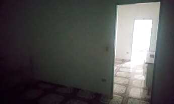 Imagem 5: Casa 2 quartos, terreno de 218m²