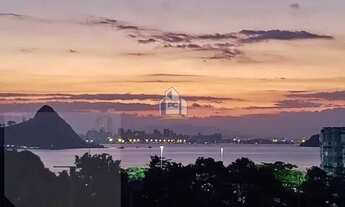 Imagem: Casa com 6 quartos à venda, 341 m² por