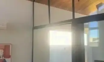 Imagem 2: Casa de condomínio térrea para venda possui 191 metros quadrados com 3 quartos