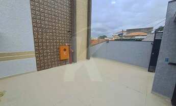 Imagem 2: Casa em condomínio com 2 quartos, sala, cozinha, banheiro, área de serviço, 1 vaga de gara