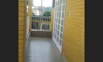 Imagem 7: Excelente Casa para aluguel Pedra de Guaratiba possui 190 metros quadrados com 4 quartos