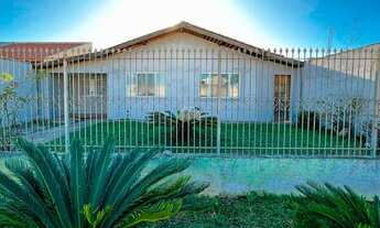 Imagem: Casa para venda com 3 quartos no bairro