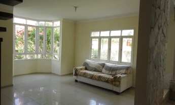 Imagem 4: Casa de condomínio para aluguel com 226 metros quadrados com 4 quartos