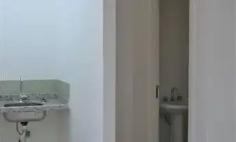 Imagem 6: Venda Galpão / depósito com 2 vagas na garagem