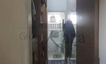 Imagem 2: Casa de condomínio térrea para venda tem 120 metros quadrados com 3 quartos