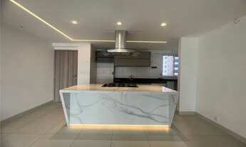 Imagem 2: Apartamento todo projetado com vista para o mar no altiplano nobre