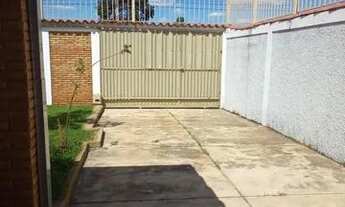 Imagem 3: Aluga casa 2/4 Casa com 2 dormitórios