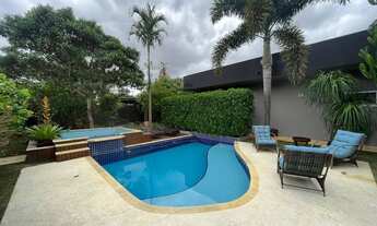 Imagem: Casa de condomínio térrea para venda tem