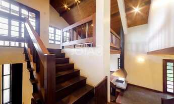 Imagem 5: CASA EM TERRENO DE ESQUINA NO SEMINÁRIO Casa em terreno de esquina no Seminário - J8