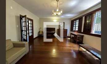 Imagem 2: Casa à Venda - Mangabeiras, 8 Quartos, 400 m2