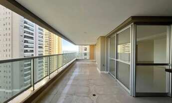 Imagem: Apartamento alto padrão, com 195m², 3