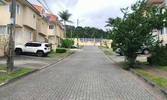 Imagem 6: Sobrado para venda possui 104 metros quadrados com 3 quartos em Barreirinha - Curitiba - P