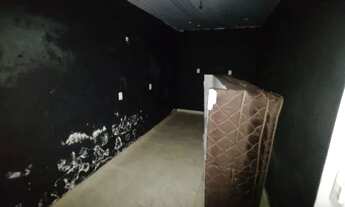 Imagem 5: Casa à venda com excelente custo-benefício, ideal para quem busca conforto e espaço!