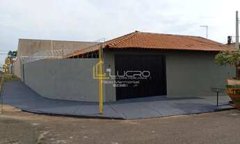 Imagem: Casa para venda com 179 m² e 3 quartos