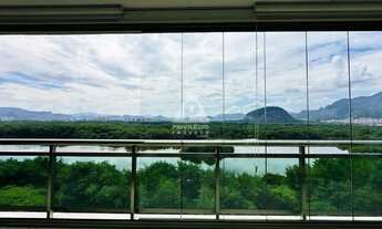 Imagem 6: Imóvel de Alto Padrão na Barra da Tijuca: Luxo, Espaço e Lazer Completo!