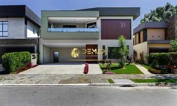 Imagem 2: Casa de Luxo no Urbanova Golfe com Elevador e Piscina