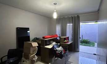 Imagem 7: Imóvel residêncial esquina do Colégio Clara Jaiba