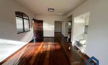 Imagem 3: Casa duplex independente no bairro Liberdade