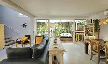 Imagem 3: Poucos passo do mar - Casa de condomínio fechado à venda com 4 suítes e 2 vagas