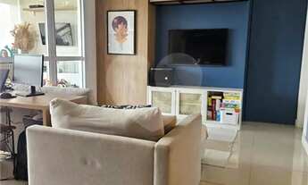 Imagem 6: Apartamento à Venda 70m² Mobiliado