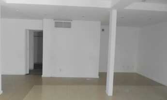 Imagem 2: Imóvel para aluguel possui 74 metros quadrados em Urca