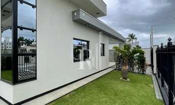 Imagem 5: Alto padrão que você procurava, venha conhecer essa linda casa de esquina á venda no Bosqu