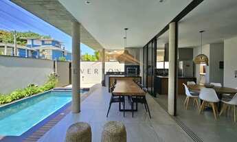 Imagem 3: Temporada - Casa de condomínio com 4 suítes, piscina e jacuzzi para venda