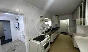 Imagem 2: Apartamento à venda com 03 suítes, 194 m² próximo à praia das Pitangueiras, Guarujá/SP. Su