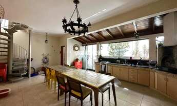 Imagem 5: Casa com 352 m², 5 quartos sendo 3 suítes 4 vagas no jardim da saúde